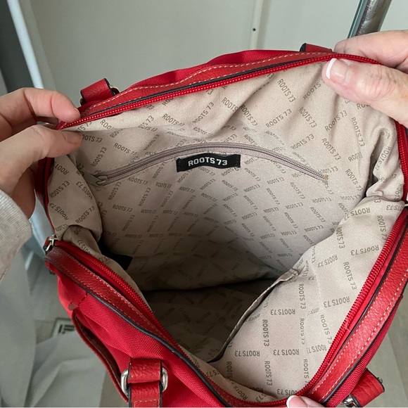 Roots Shoulder Bag - Picture 6 of 16